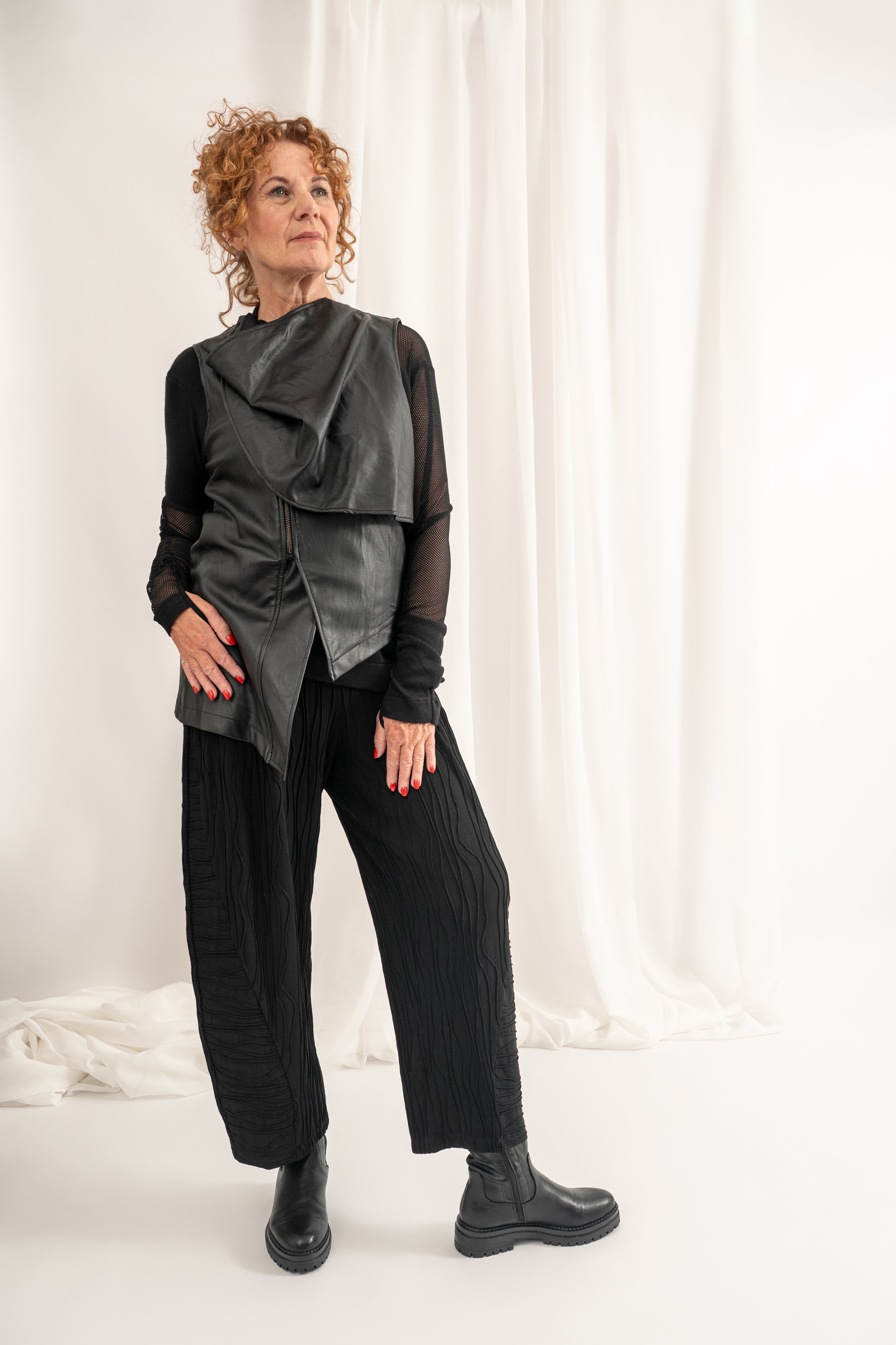 ELSEWHERE vegan lederen gilet STITCH