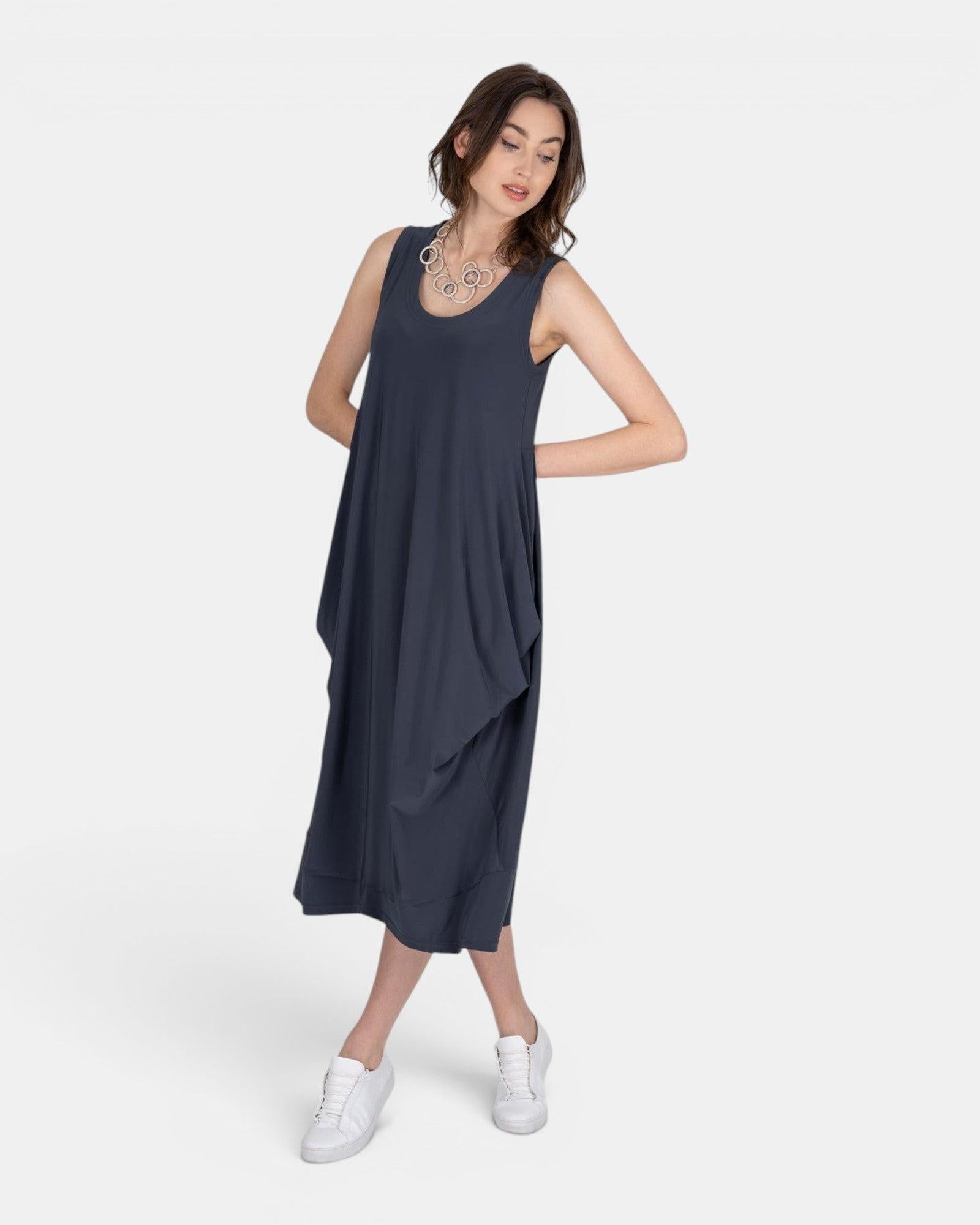 LEEZZA ärmelloses Kleid BERLIN