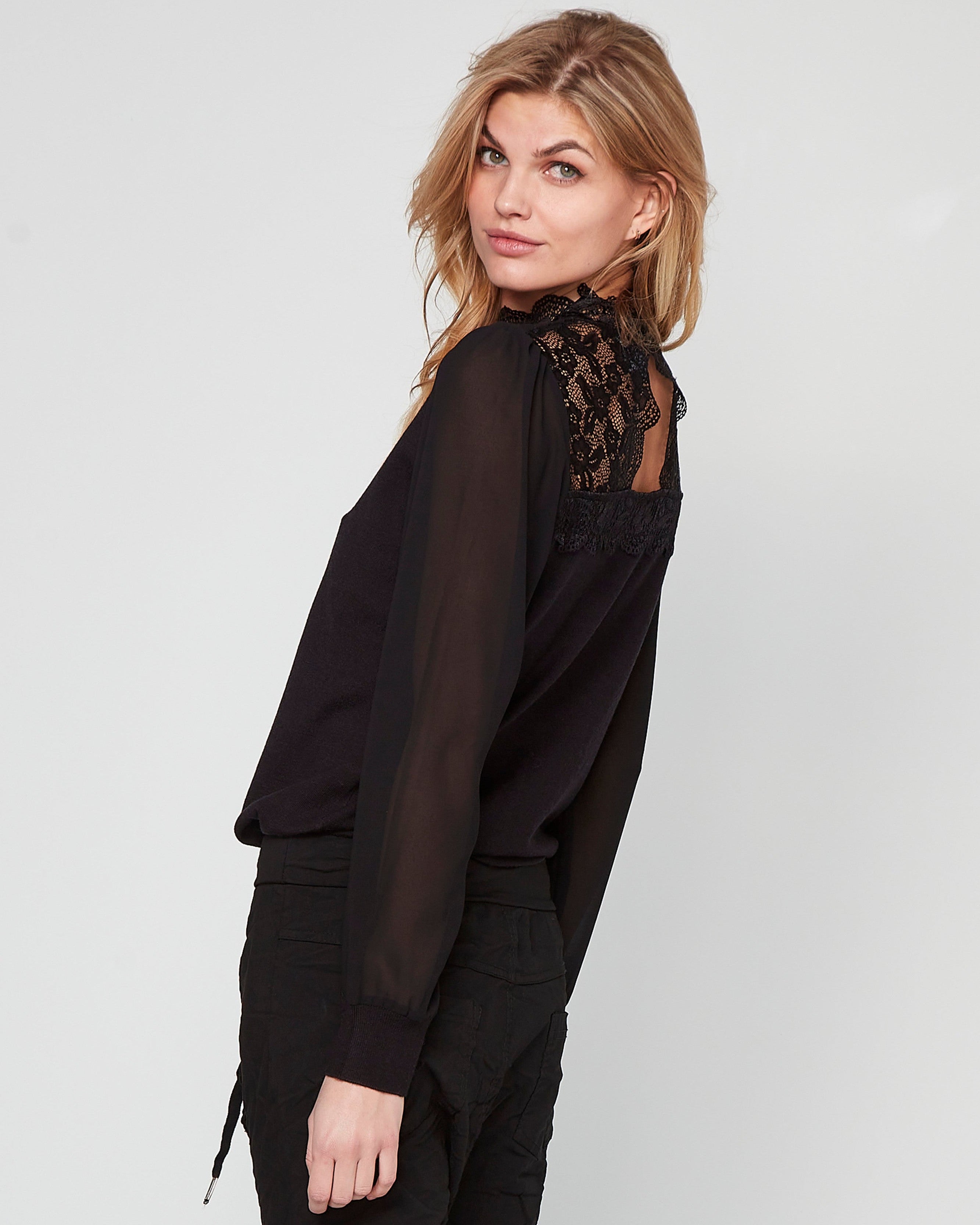 NÜ DENMARK top SIDSE lace