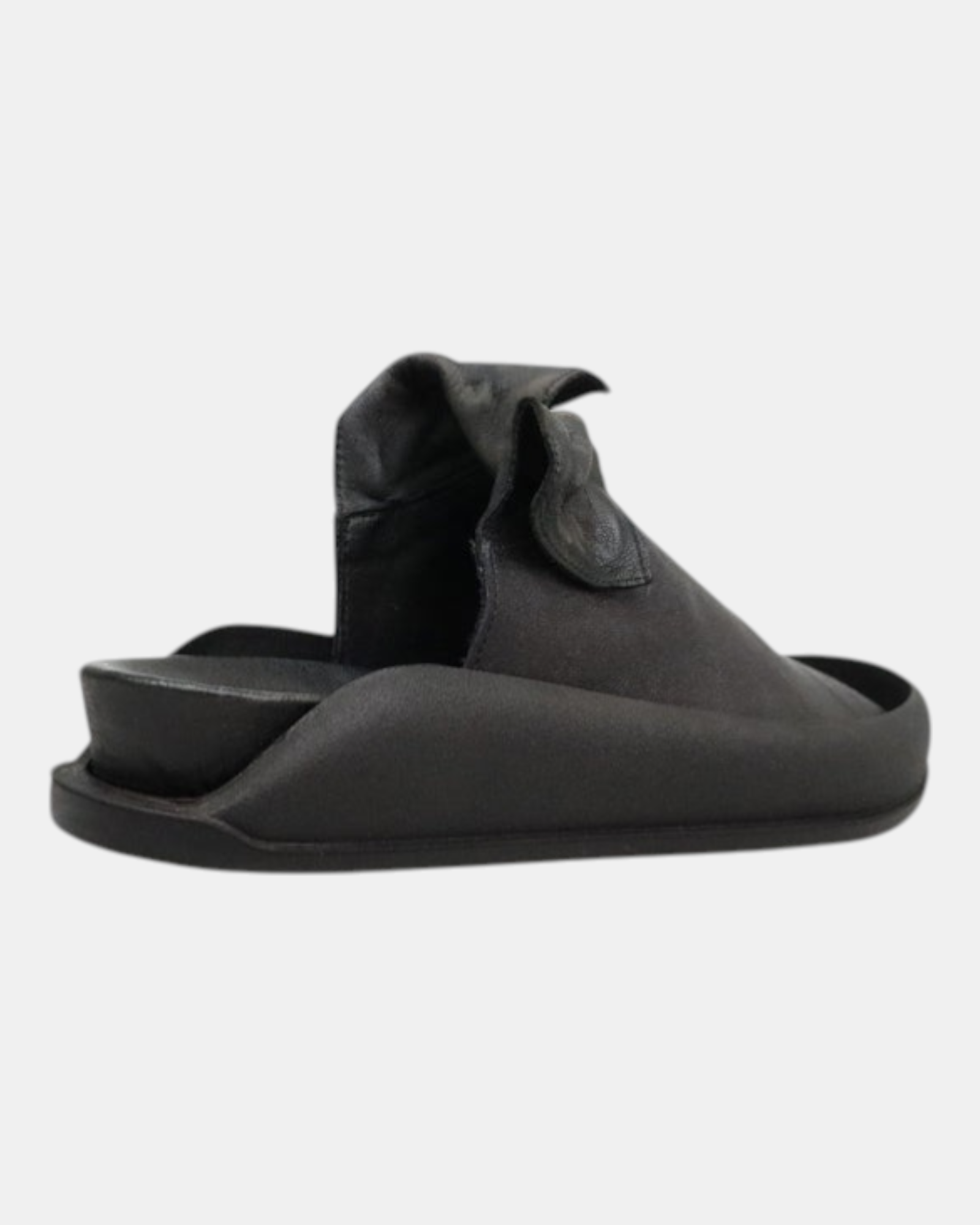PAPUCEI slipper RHYELA TOVIEN