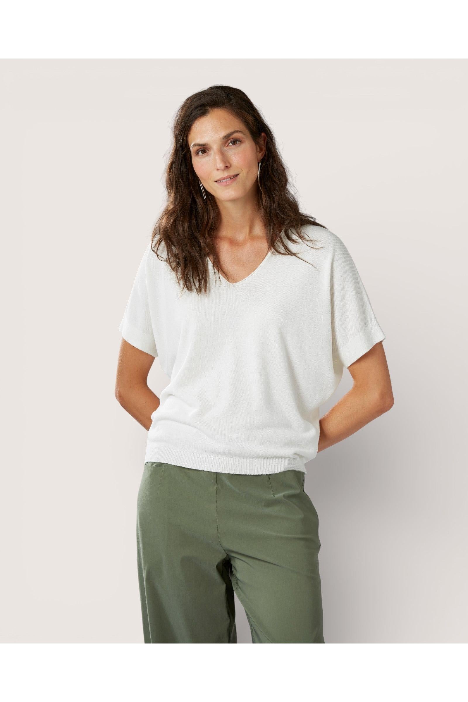 YELLOW LABEL top CAMIA