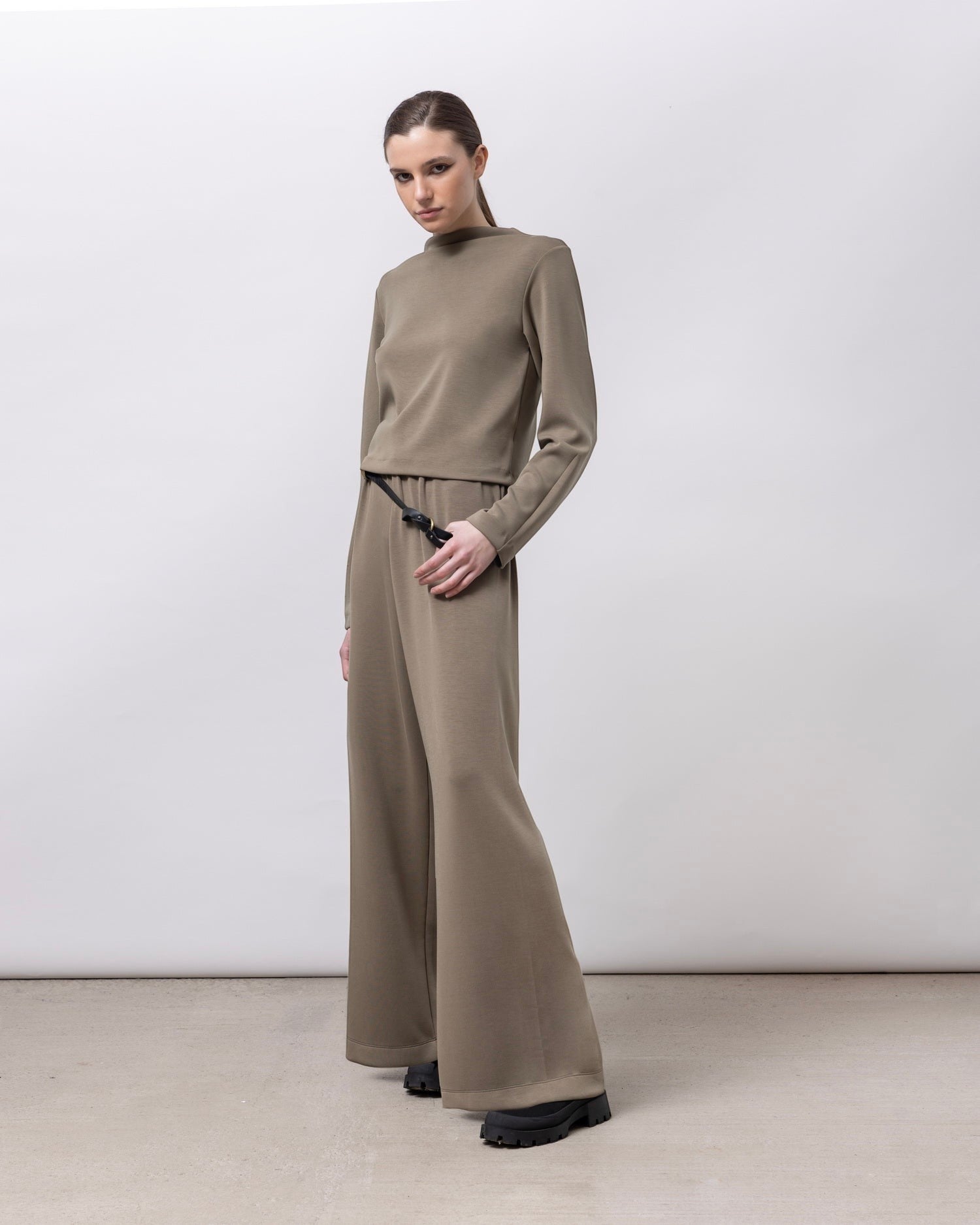 LOTUS EATERS Hose EFFORIA